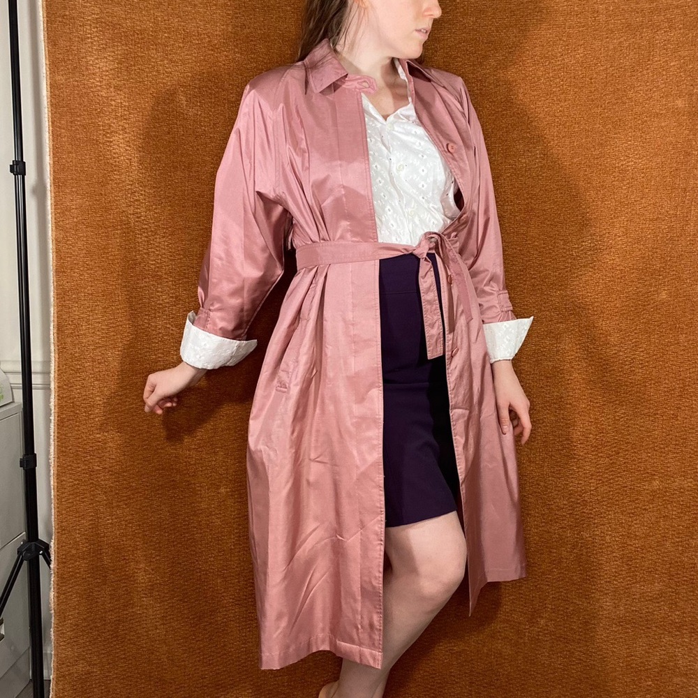 Vintage Pink trenchcoat, size L
